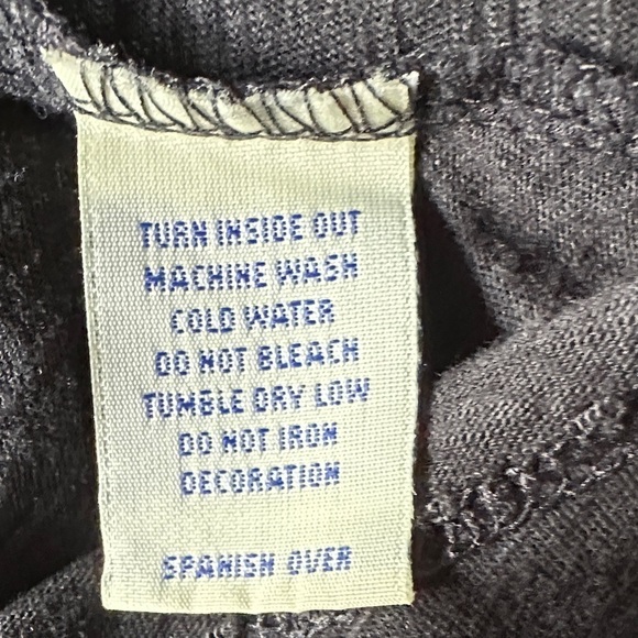 🌸Tin Haul Black Bull Graphic Tank Top - Picture 8 of 8